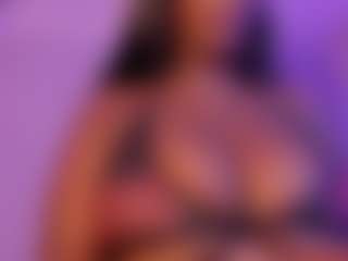 Live cam show with Cinnamoon - Amateur on UwU Esports