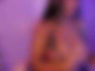 Live cam show with Cinnamoon - Dp on Camming Site