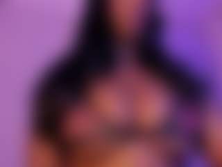 Live cam show with Cinnamoon - Brown Hair on fapnchat
