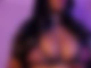Cinnamoon's Live Sex Cam Show