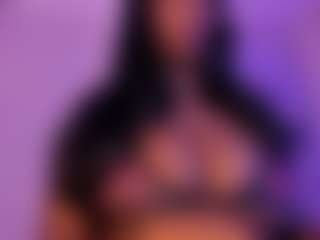 Cinnamoon's Live Sex Cam Show
