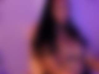 Cinnamoon's Live Sex Cam Show
