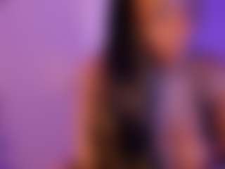 Live cam show with Cinnamoon - Blowjob on xDating