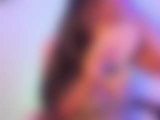 Cinnamoon's Live Sex Cam Show
