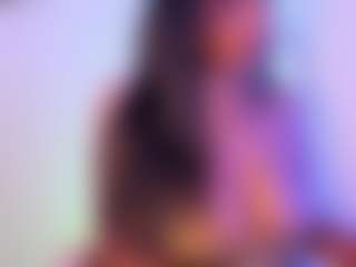 Cinnamoon's Live Sex Cam Show