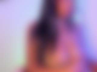 Cinnamoon's Live Sex Cam Show