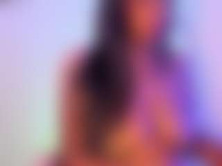 Cinnamoon's Live Sex Cam Show