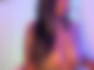 Cinnamoon's Live Sex Cam Show