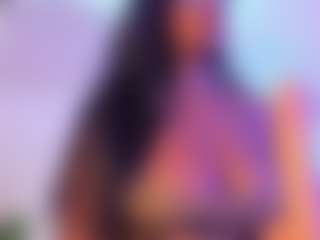 Cinnamoon's Live Sex Cam Show