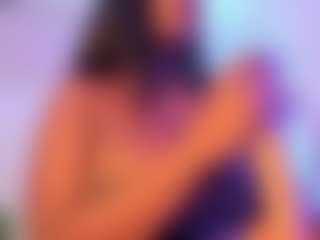 Cinnamoon's Live Sex Cam Show