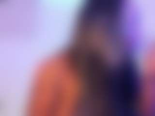 Cinnamoon's Live Sex Cam Show