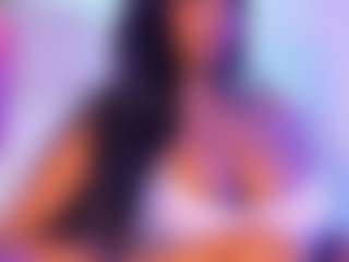 Cinnamoon's Live Sex Cam Show
