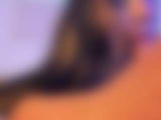 Cinnamoon's Live Sex Cam Show