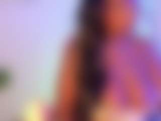Cinnamoon's Live Sex Cam Show