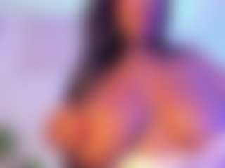 Cinnamoon's Live Sex Cam Show