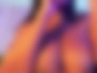 Cinnamoon's Live Sex Cam Show