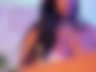 Cinnamoon's Live Sex Cam Show