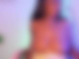 Cinnamoon's Live Sex Cam Show