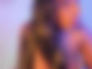 Cinnamoon's Live Sex Cam Show