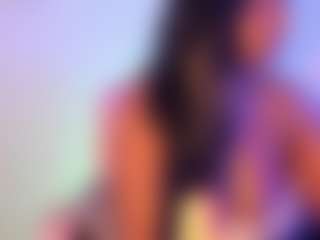 Cinnamoon's Live Sex Cam Show
