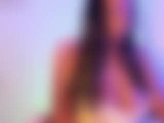 Cinnamoon's Live Sex Cam Show