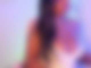 Cinnamoon's Live Sex Cam Show