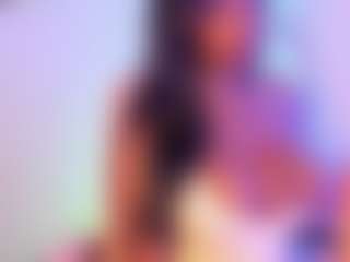 Cinnamoon's Live Sex Cam Show