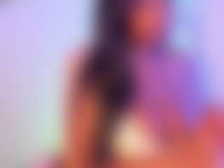 Cinnamoon's Live Sex Cam Show