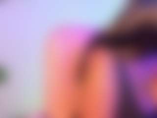 Cinnamoon's Live Sex Cam Show