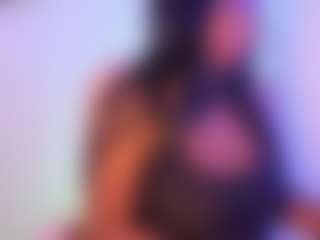 Cinnamoon's Live Sex Cam Show