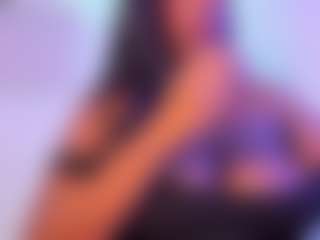 Cinnamoon's Live Sex Cam Show
