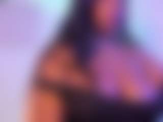 Cinnamoon's Live Sex Cam Show