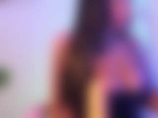 Cinnamoon's Live Sex Cam Show