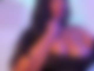 Cinnamoon's Live Sex Cam Show