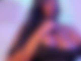 Cinnamoon's Live Sex Cam Show