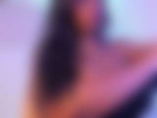 Cinnamoon's Live Sex Cam Show
