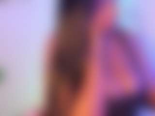 Cinnamoon's Live Sex Cam Show