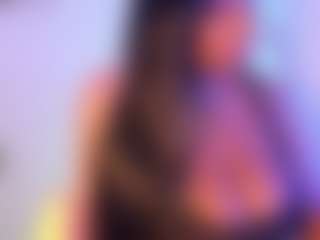 Cinnamoon's Live Sex Cam Show