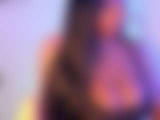 Cinnamoon's Live Sex Cam Show