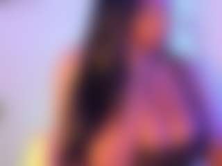 Cinnamoon's Live Sex Cam Show