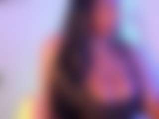 Cinnamoon's Live Sex Cam Show
