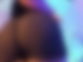 Cinnamoon's Live Sex Cam Show