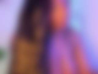Live cam show with Cinnamoon - Squirt on Gym Cam Girls