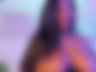 Cinnamoon's Live Sex Cam Show