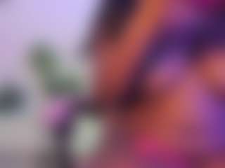 Cinnamoon's Live Sex Cam Show