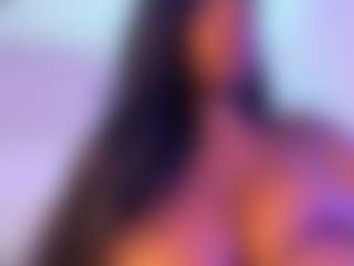 Live cam show with Cinnamoon - Shaved Pussy on CSO-WL