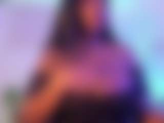 Cinnamoon's Live Sex Cam Show