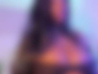 Live cam show with Cinnamoon - Amateur on TeamSkeetLive