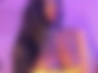 Cinnamoon's Live Sex Cam Show