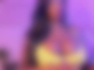 Cinnamoon's Live Sex Cam Show